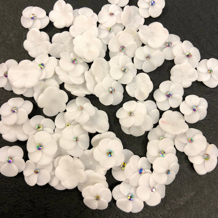 White 3D Flowers Nails are newest design handmade for press-on nails Made of high quality white acrylic nail powder with one AB crystal.