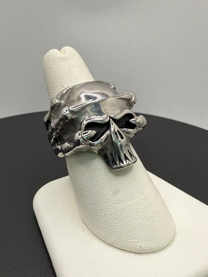 The Titanium Claw Skull Ring