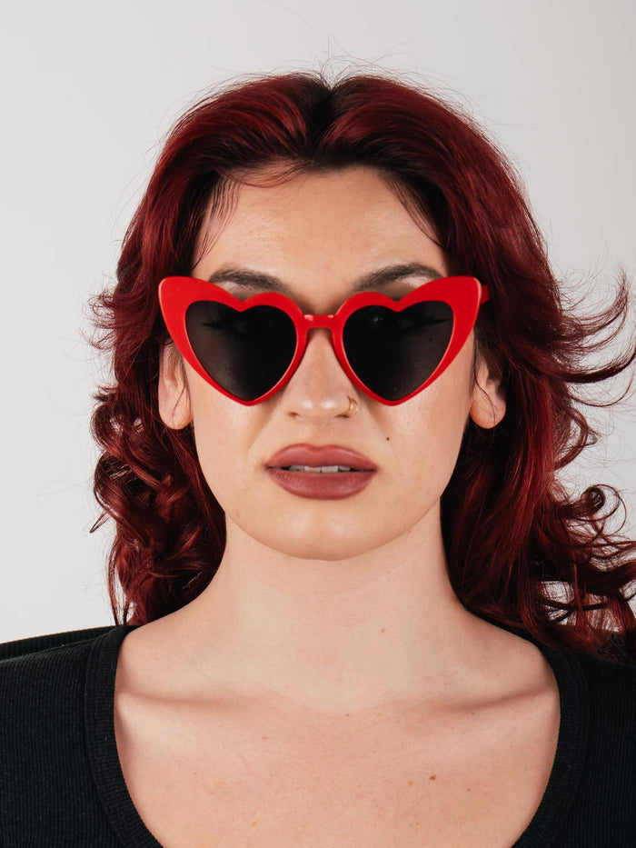 Heart Cateye Sunglasses | Red-Image 4