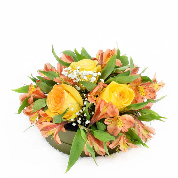 Luxury Floral Arrangement in Designer Hat Box Gift Basket – gift basket with the arrangement features brightly colored roses and alstroemeria