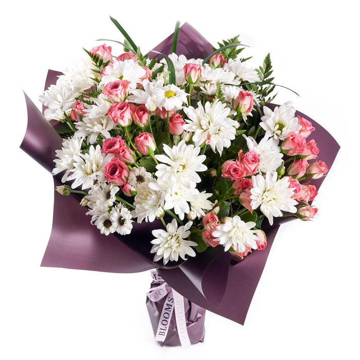 White Daisy and Pink Spray Rose Bouquet – the bouquet