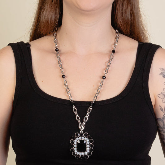 1271 - Crystal Pendant Necklace - Black