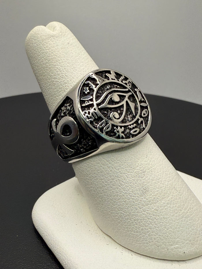 Eye of Horus Ring