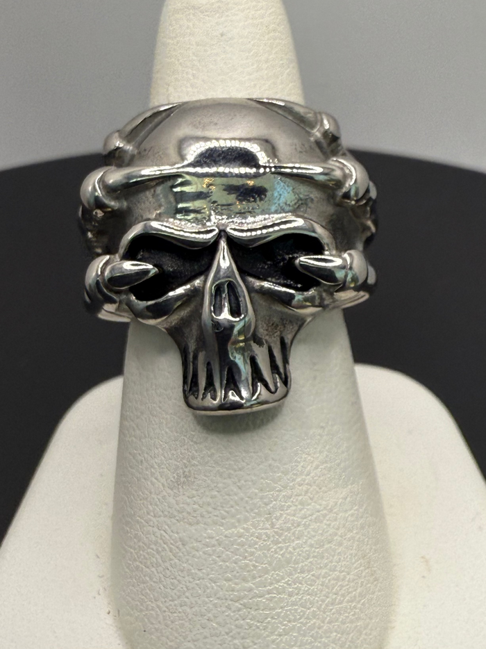 The Titanium Claw Skull Ring