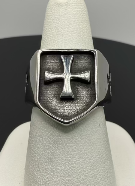 Titanium Templar Cross Signet Ring