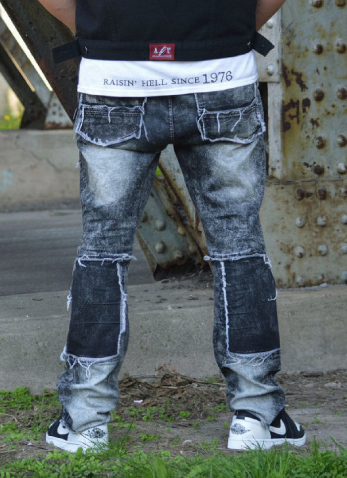 AT-6 Distressed Black Jeans
