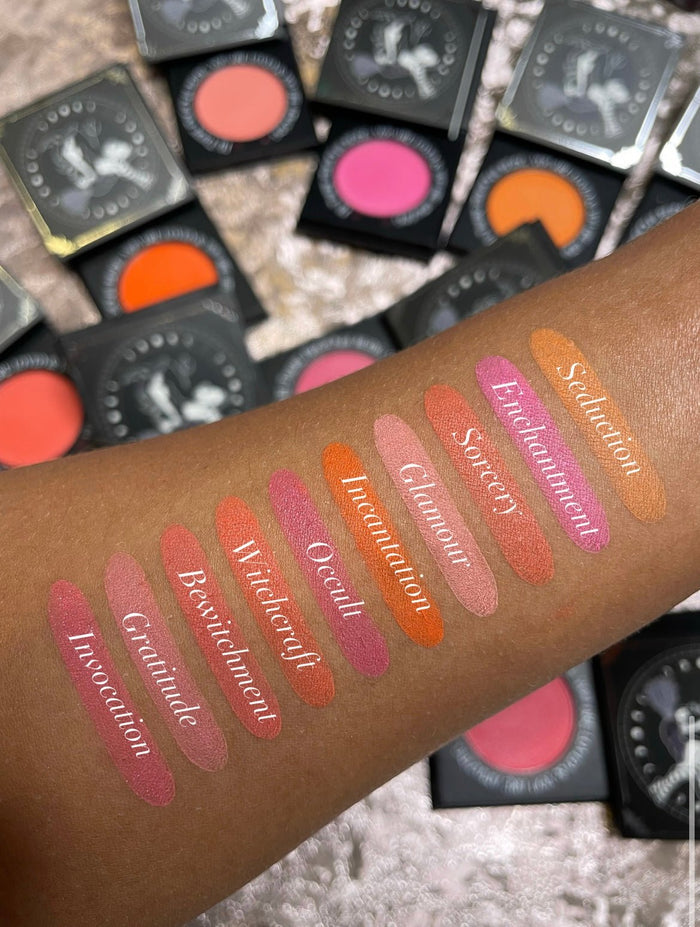 Bewitching Blush Single - Bewitchment - VE CosmeticsEyeshadow