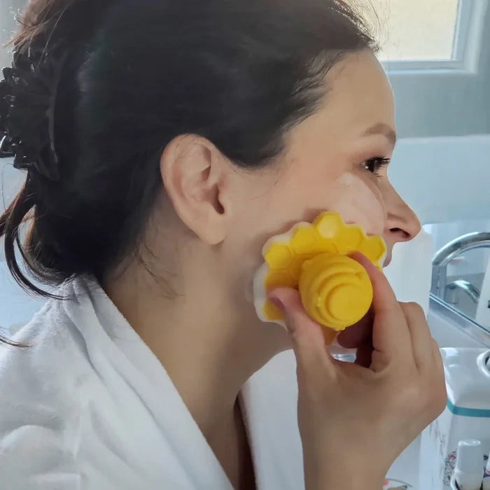 ScrubBee Multipurpose Silicone Scrubber (6876526215215)