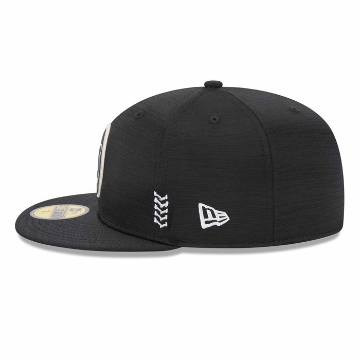 Chicago Cubs Black Clubhouse 1984 Bear 59FIFTY Fitted Cap