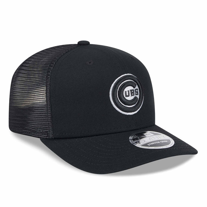 Chicago Cubs Canvas Black 9SEVENTY Stretch Snap Trucker Cap