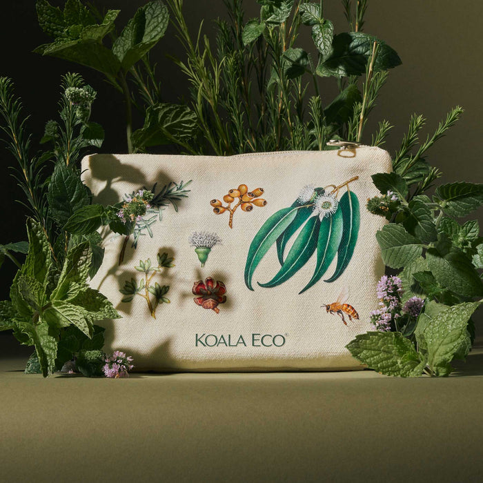Creme Essentials Pouch