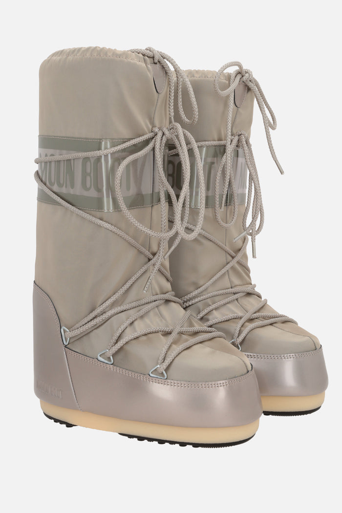 Icon Glance high-top snow boot in satin