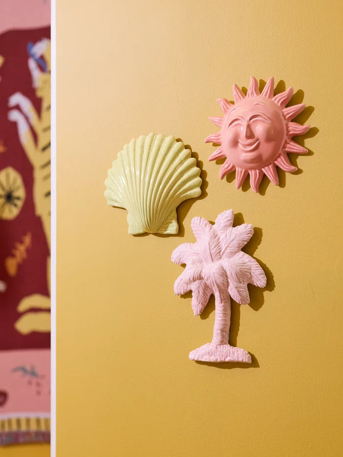 ICON SPRING GREEN SHELL | Wall Art by Jones & Co