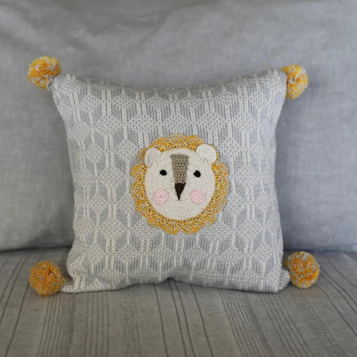 Lion 10" Pillow - Elegant Linen