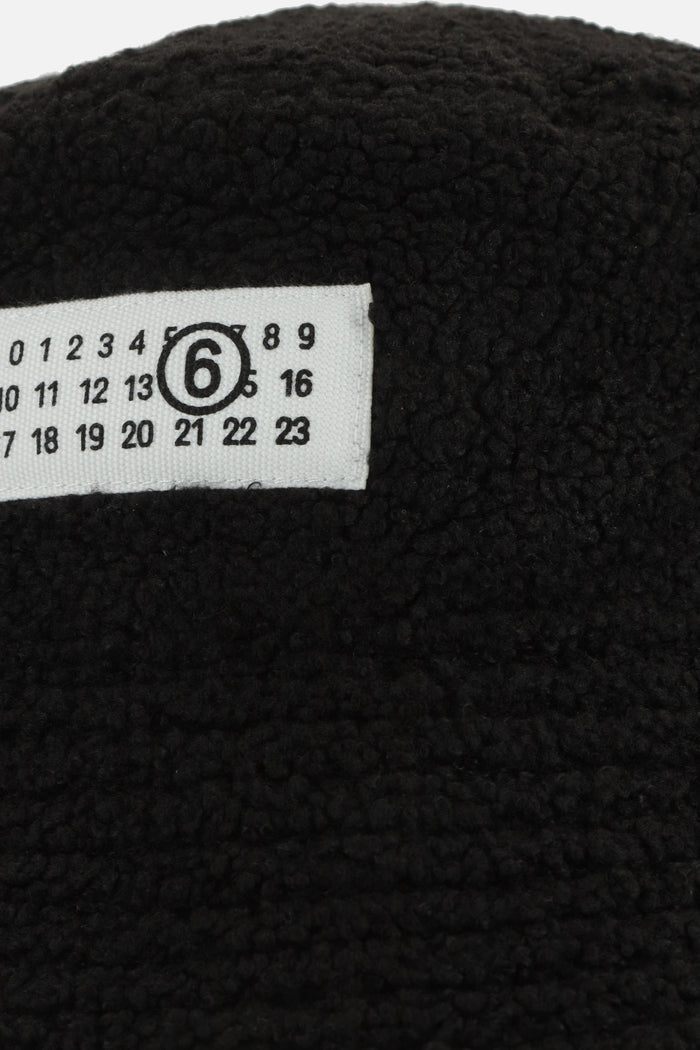reversible bucket hat in teddy and nylon