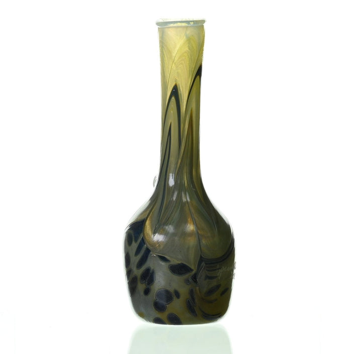 Elegant design of SPECIAL K GLASS Soft Glass Small Bullet #116 Waterpipe