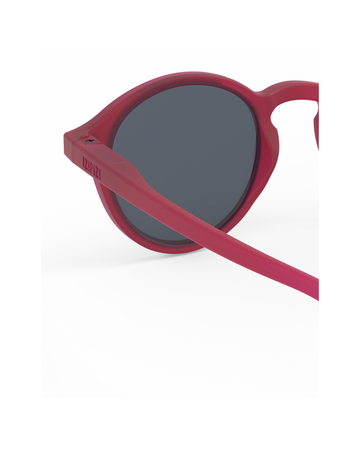 Izipizi - Sunglasses - 100% UV Protection - 3-5 Years - Cranberry - Close Look