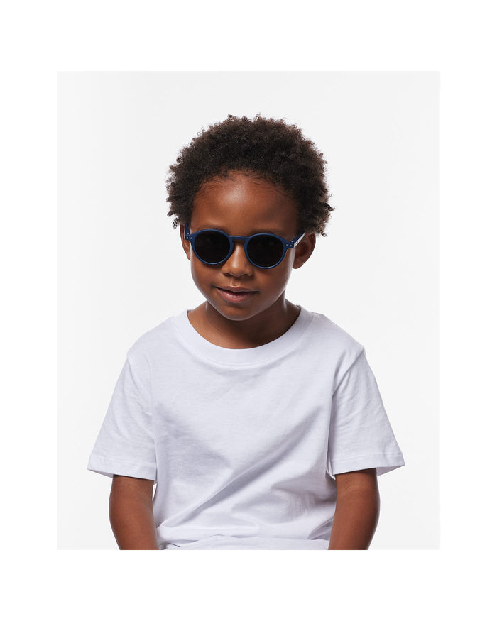 Izipizi - Sunglasses - 100% UV Protection - 3-5 Years - Navy Blue - Lifestyle Cut 1