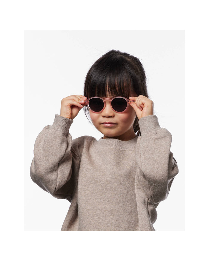 Izipizi - Sunglasses - 100% UV Protection - 3-5 Years - Pink - Lifestyle Cut