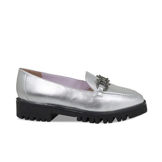 Terri: Silver Leather Shoes Sole Bliss