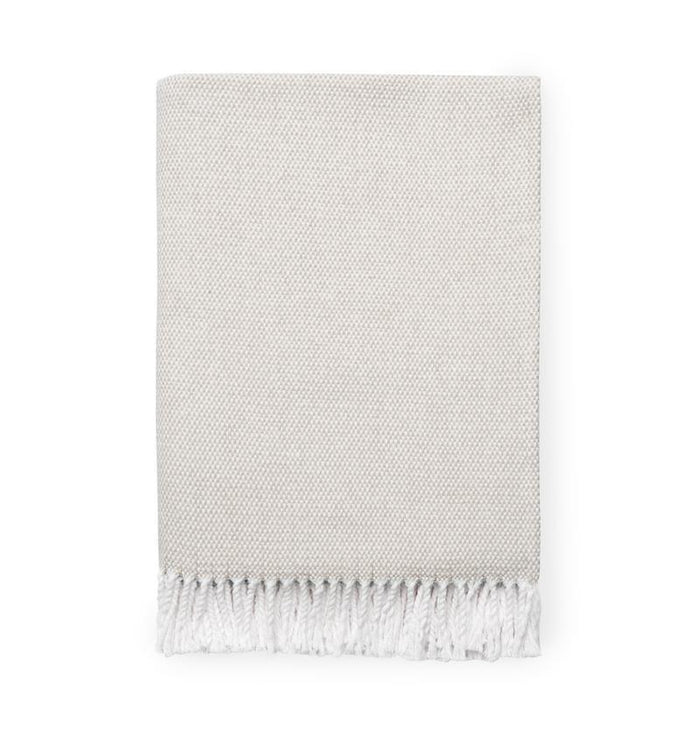 Terzo Throw - Elegant Linen