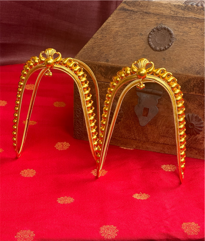 The Sahiti Silver Bridal Armlet or Vanki - Single