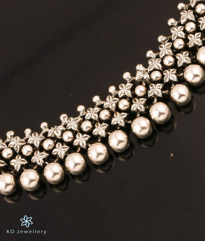 The Samanvaya Antique Silver Necklace (Oxidised)