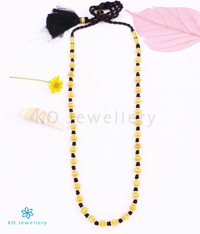 The Vaishnavi Jomale Silver Necklace (Black)