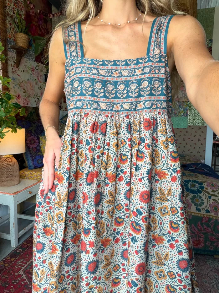 Tricia Reversible Cotton Gauze Dress - Golden Feathered Fronds-view 6