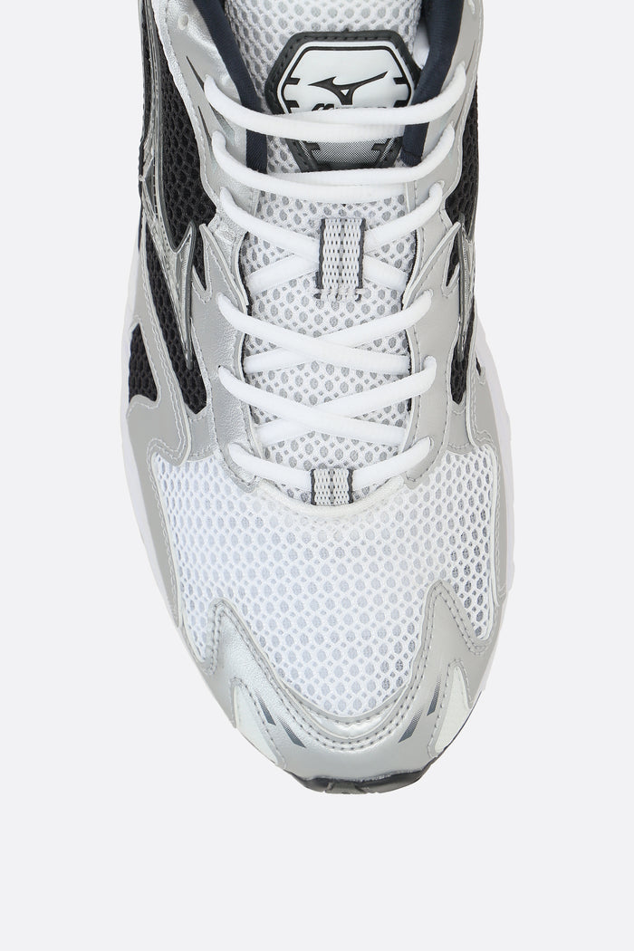 Wave Rider 10 sneakers